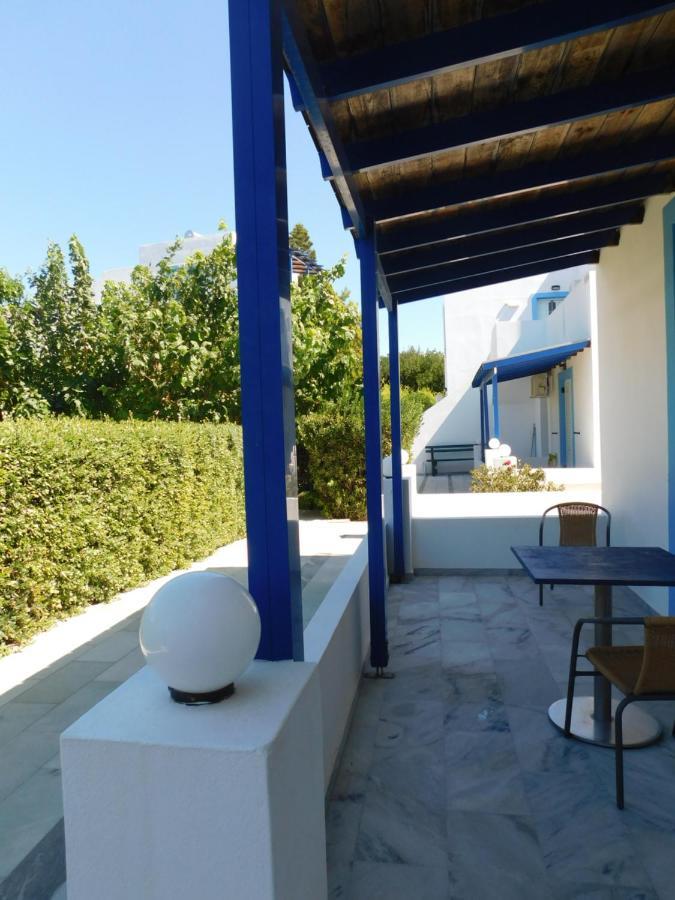 Aparthotel Anna Ageliki à Damnoni Extérieur photo