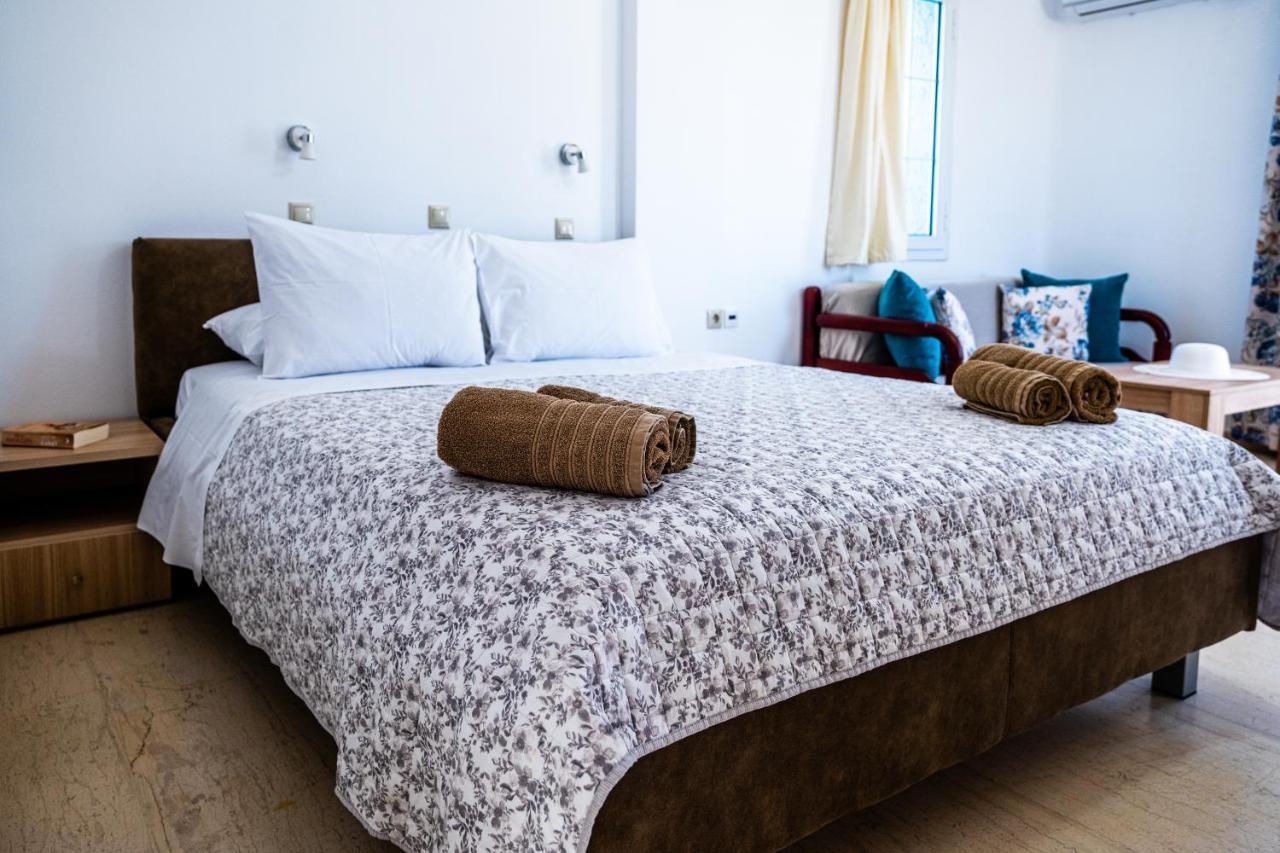 Aparthotel Anna Ageliki à Damnoni Extérieur photo