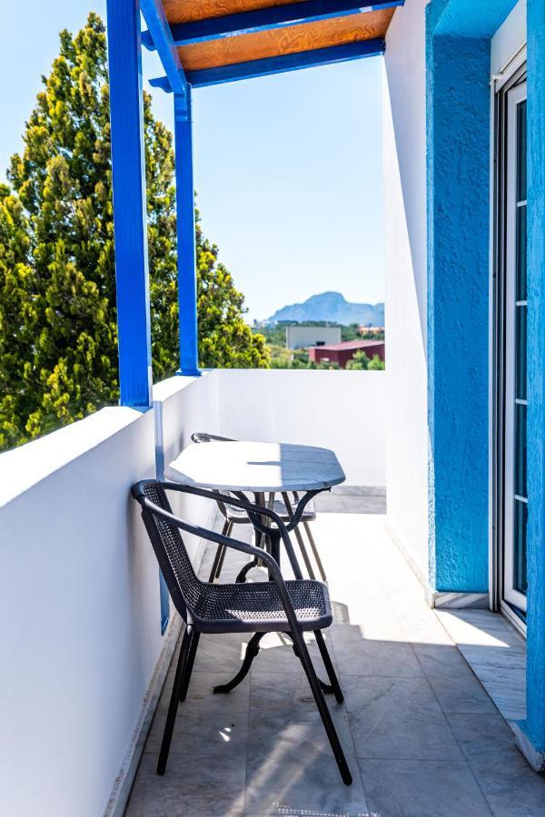 Aparthotel Anna Ageliki à Damnoni Extérieur photo