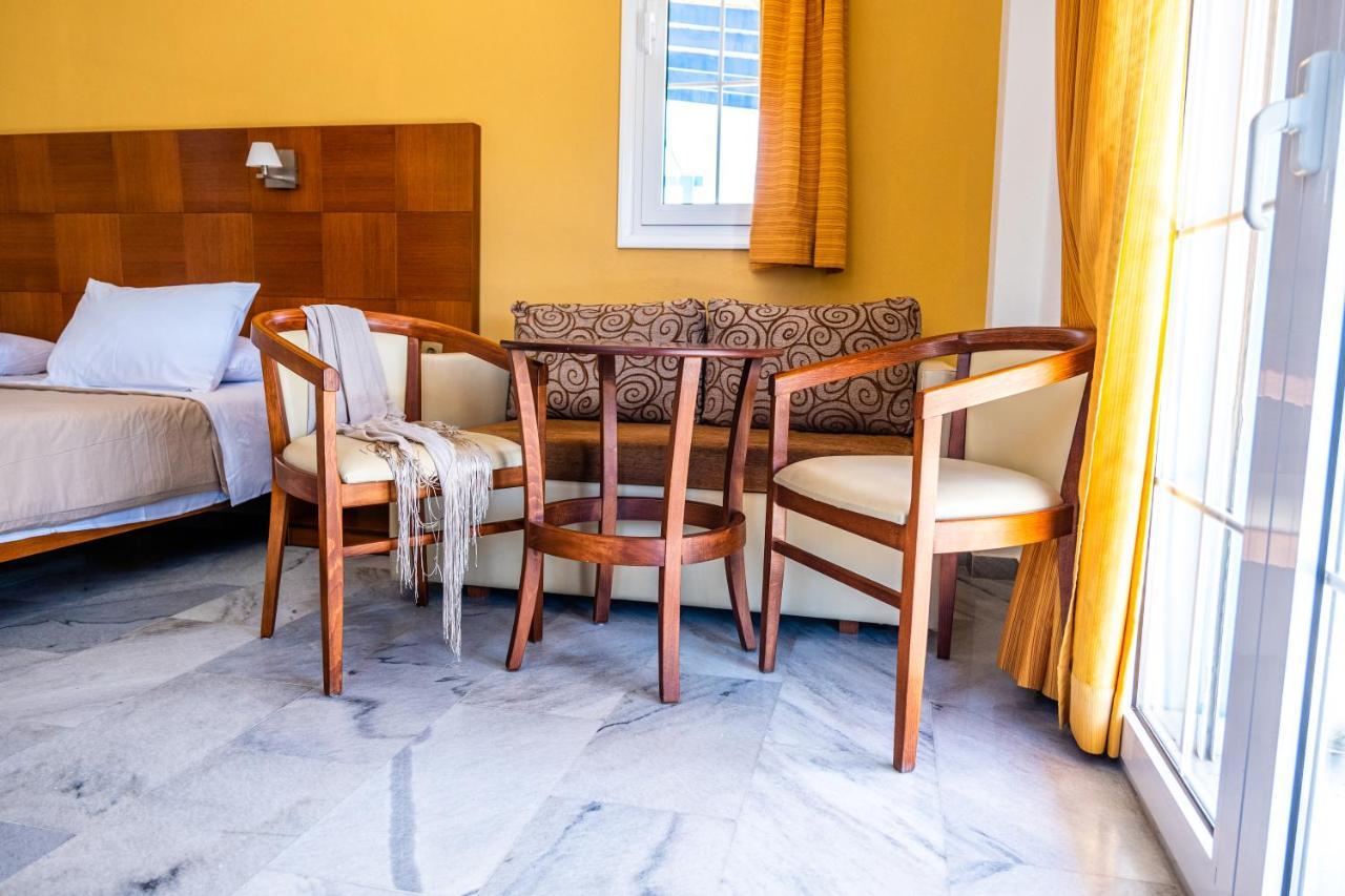 Aparthotel Anna Ageliki à Damnoni Extérieur photo