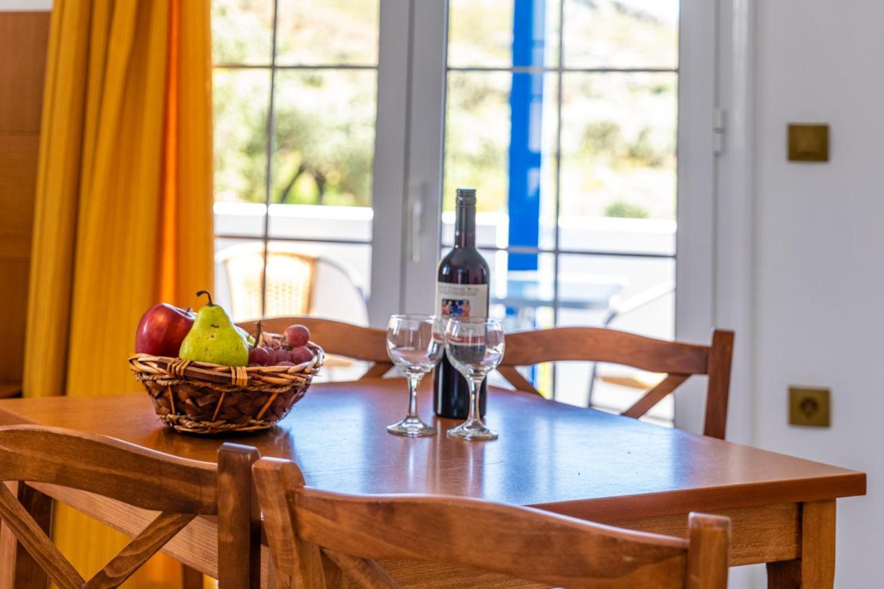 Aparthotel Anna Ageliki à Damnoni Extérieur photo