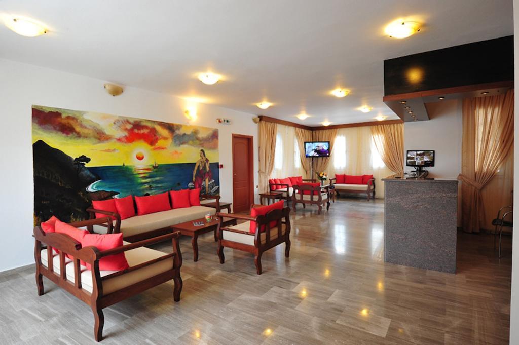 Aparthotel Anna Ageliki à Damnoni Extérieur photo